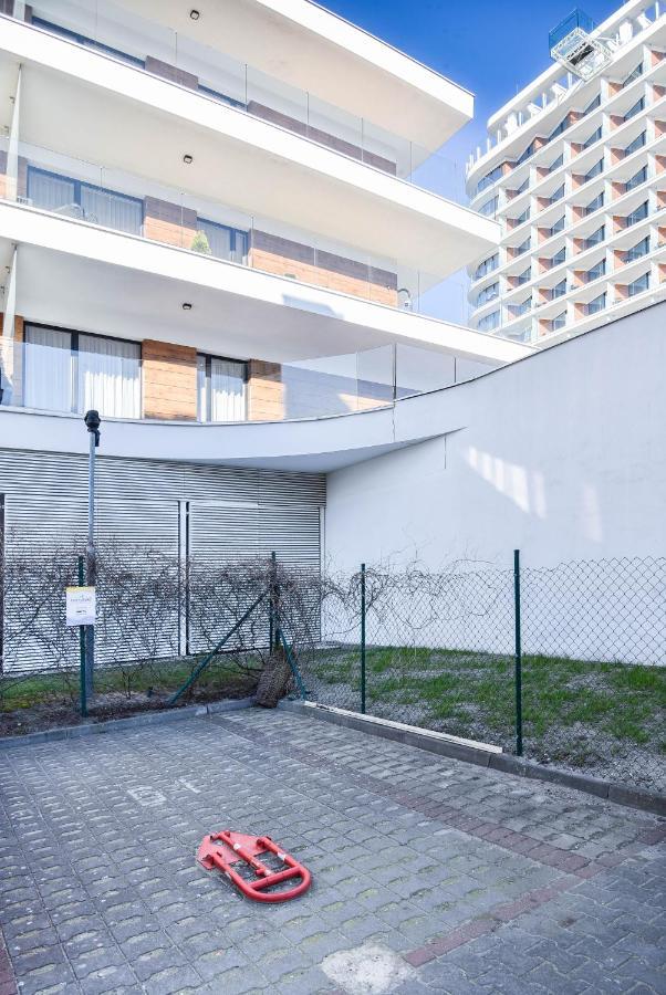 Apartamenty Promenada Z Tarasem I Parkingiem - Apartamenty Na Wyspie 斯维诺乌伊希切 外观 照片